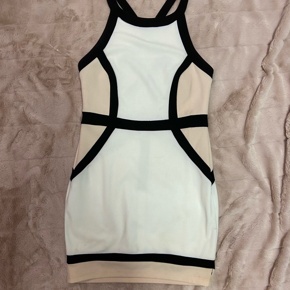 Entry dress size L SOLD